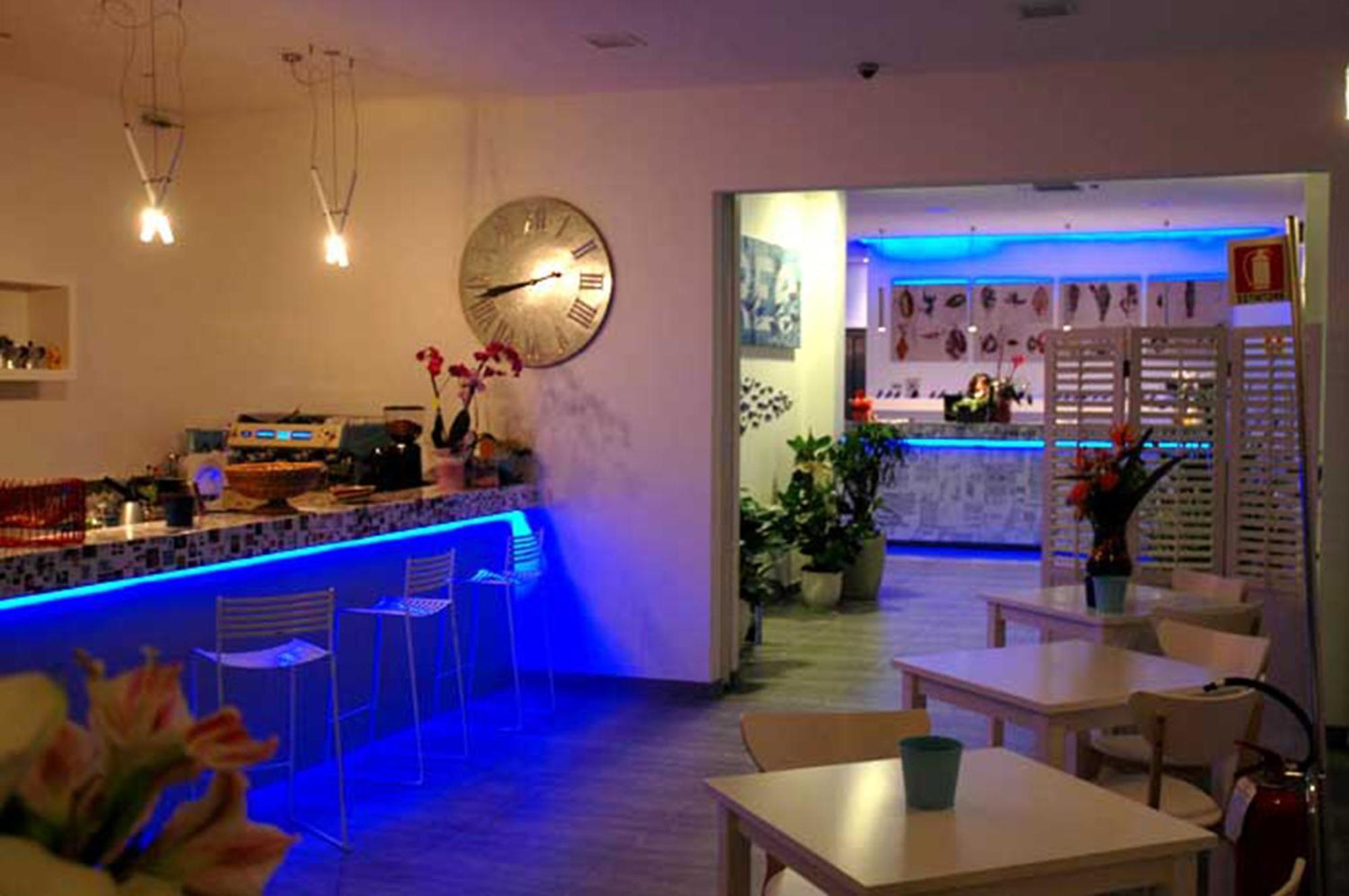 Maree Hotel Cesenatico Esterno foto