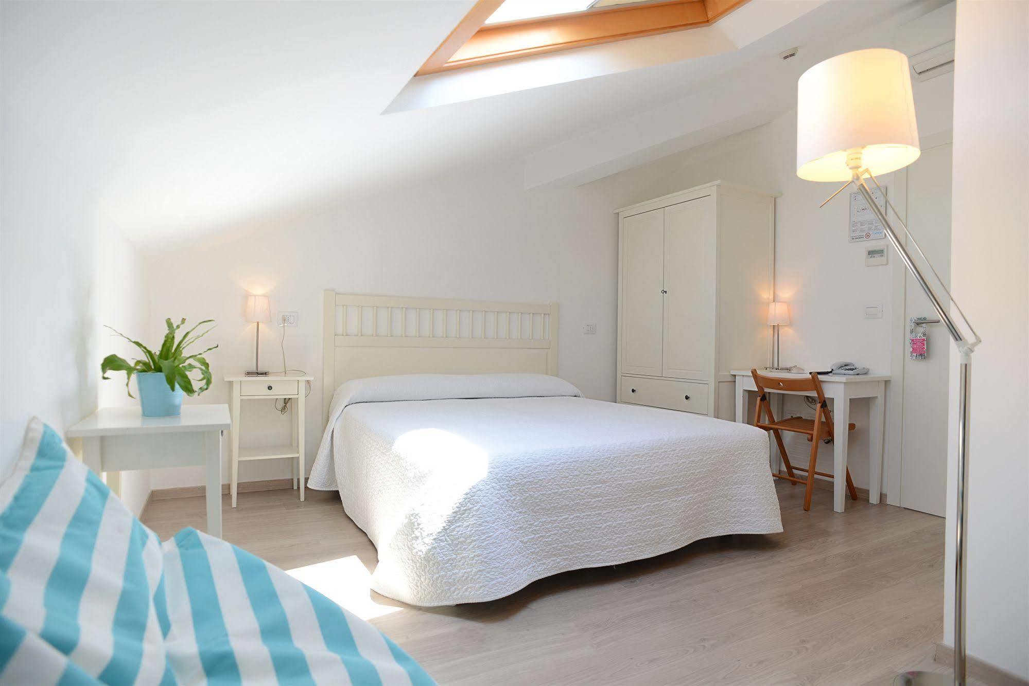 Maree Hotel Cesenatico Esterno foto