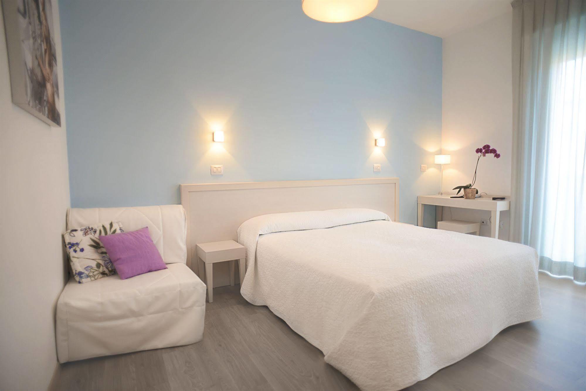 Maree Hotel Cesenatico Esterno foto