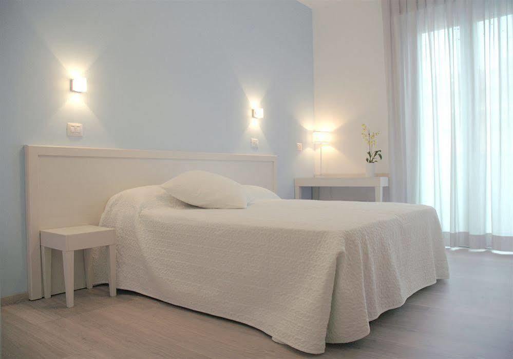 Maree Hotel Cesenatico Esterno foto